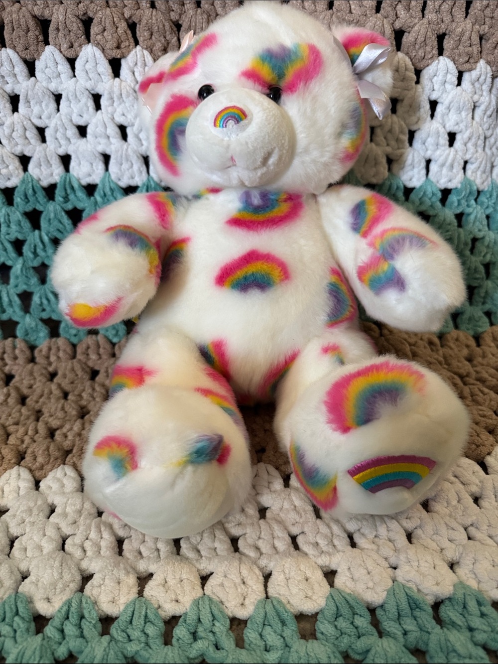 Build-A-Bear Summer Season of Hugs Rainbow Bear Retired Limited Collectors 2009
